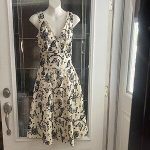 Voodoo Vixen Dress 4-6 Womens Fit Flare White Black Velvet Print Evening Party